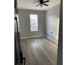 2800 The Alameda in Baltimore, MD - Building Photo - Building Photo