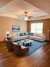 200 Black Jack Ave in Lone Jack, MO - Building Photo - Building Photo