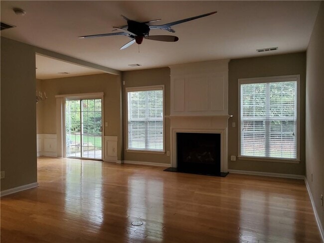 2056 Hailston Dr NW in Duluth, GA - Building Photo - Building Photo