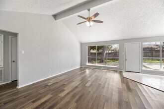 21006 Bridgeview Cir in Spring, TX - Building Photo - Building Photo