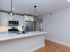 5 Tovar St in Boston, MA - Building Photo - Building Photo