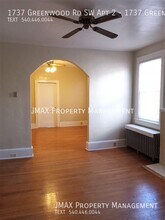 1737 Greenwood Rd SW, Unit 1737 Greenwood Rd SW Apt 2 in Roanoke, VA - Building Photo - Building Photo