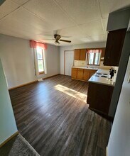 187 E Gilson Ave, Unit 187 Gilson- Lower in Oakfield, WI - Building Photo - Building Photo