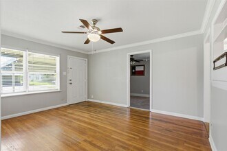 1203 Valerie Ave in Pasadena, TX - Building Photo - Building Photo