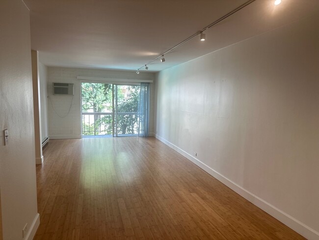 property at 1440 Veteran Ave