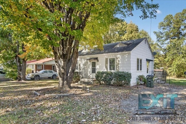 509 Franklin St in South Hill, VA - Building Photo - Building Photo