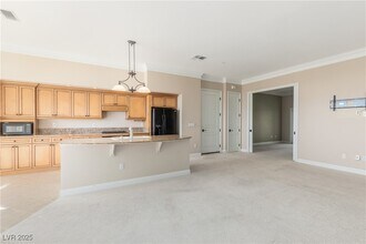 24 Strada Di Circolo in Henderson, NV - Building Photo - Building Photo