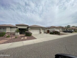 5518 W Yearling Rd in Phoenix, AZ - Building Photo - Building Photo