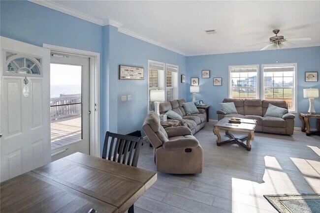 975 Dolly St, Unit SI ID1364178P in Gilchrist, TX - Building Photo - Building Photo