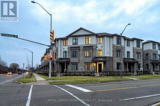 2166 Postmaster Dr in Oakville, ON - Building Photo - Building Photo