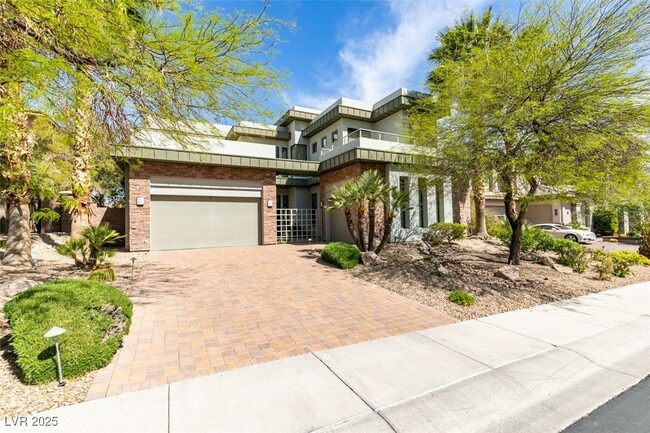 property at 483 Toucan Ridge Ct