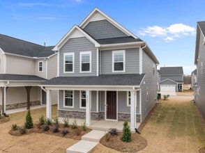 2932 Ocean Sunrise Dr in Wake Forest, NC - Foto de edificio - Building Photo