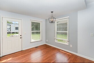 1002 Virginia Ave in Nashville, TN - Building Photo - Building Photo