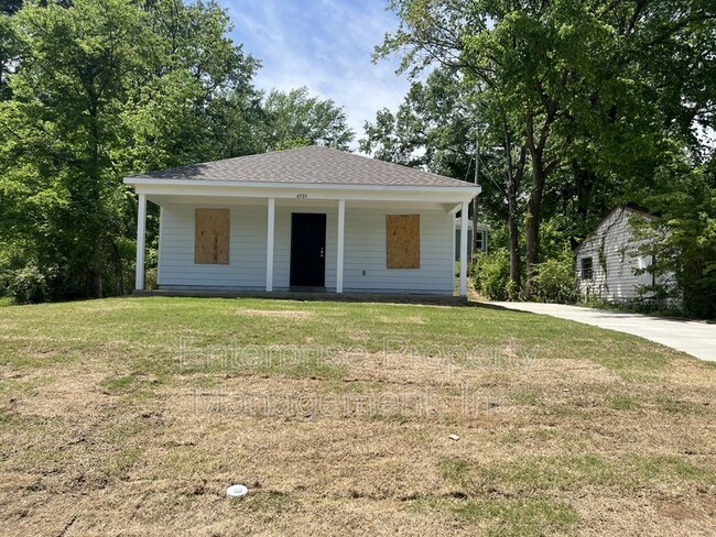 property at 4503 Suncrest Dr