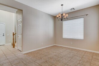 10486 Howling Coyote Ave in Las Vegas, NV - Building Photo - Building Photo