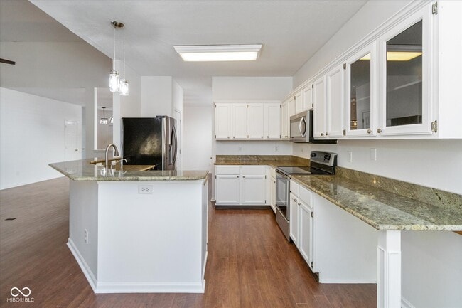 10276 Lakeland Dr in Fishers, IN - Building Photo - Building Photo