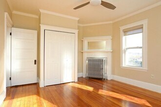 1 Orient Ave, Unit 3 in Boston, MA - Foto de edificio - Building Photo