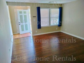 2551 S Hydraulic Ave in Wichita, KS - Building Photo - Building Photo