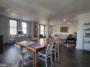 135 S 19th St in Philadelphia, PA - Foto de edificio - Building Photo