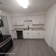 5979 Martin Luther King Dr in Jacksonville, FL - Building Photo - Building Photo