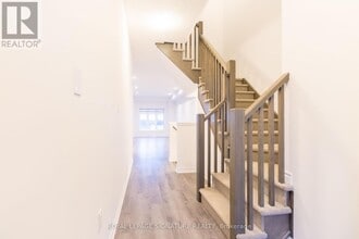 61 Soho St in Hamilton, ON - Building Photo - Building Photo