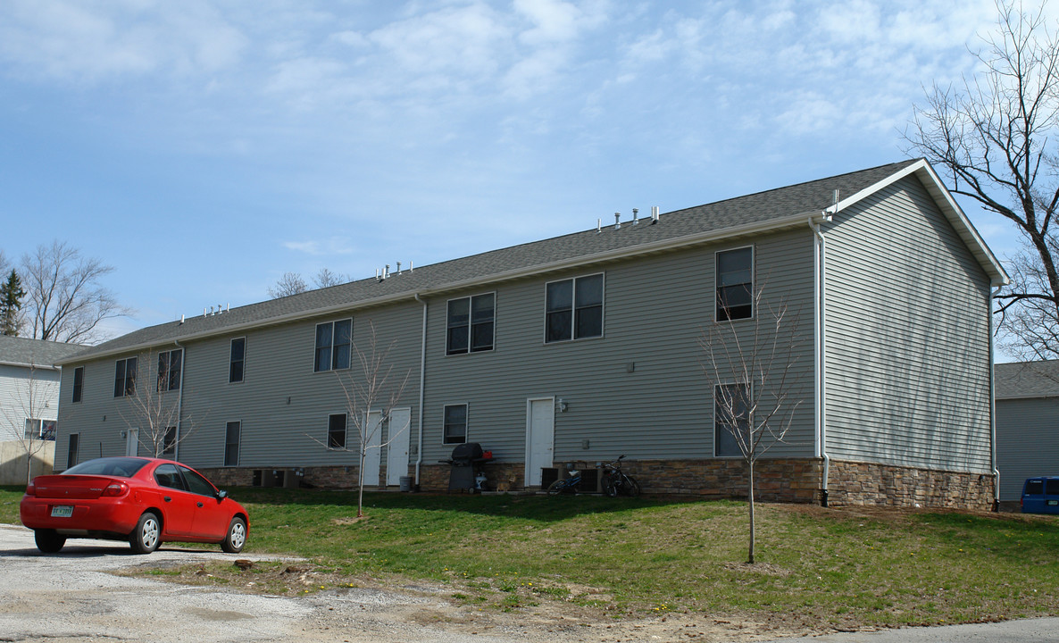 305-315 Center St in Valparaiso, IN - Building Photo