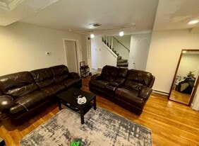 355 Marlborough St, Unit 1 in Boston, MA - Building Photo