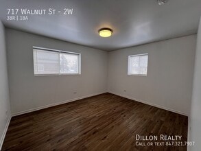 717 Walnut St in Waukegan, IL - Building Photo - Building Photo