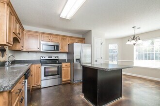 4234 Markston Dr in Southaven, MS - Building Photo - Building Photo