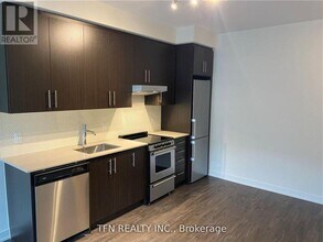 212-212 King William St in Hamilton, ON - Building Photo - Building Photo