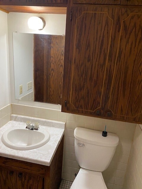 110 Central Ave S, Unit 302 in Milaca, MN - Foto de edificio - Building Photo