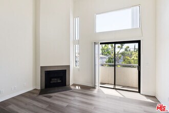 6212 Fulton Ave in Los Angeles, CA - Building Photo - Building Photo