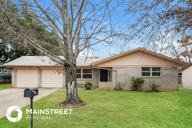 property at 1212 Cavender Dr