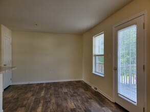 118 Park Place Cir in Womelsdorf, PA - Building Photo - Building Photo