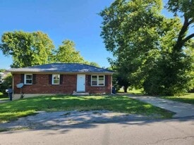 245 Randolph Hill in Danville, KY - Building Photo