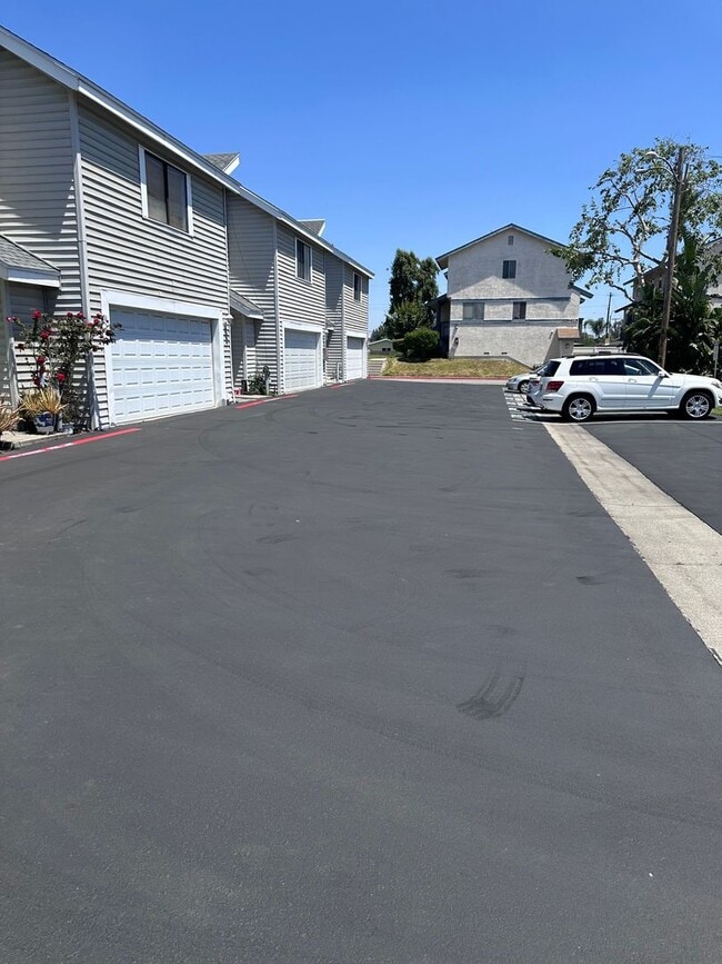 728 W Phillips St in Ontario, CA - Building Photo - Building Photo