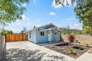 732 W Edmundson Ave in Morgan Hill, CA - Building Photo