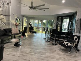 7326 Clunie Pl in Delray Beach, FL - Building Photo