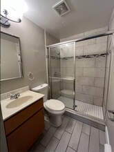 1701 Sycamore St-Unit -231 in Cincinnati, OH - Building Photo - Building Photo