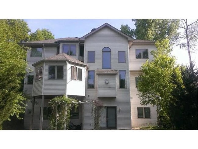 297 Timberline Trail in Vadnais Heights, MN - Building Photo - Building Photo