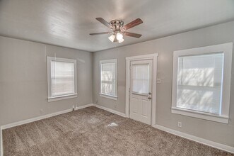 460 College in Norman, OK - Building Photo - Building Photo