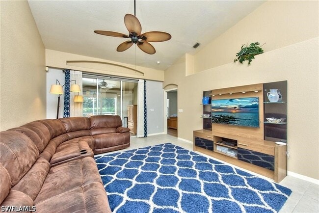 property at 8207 Ibis Cove Cir