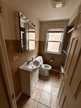 5238 N Larned Ave in Chicago, IL - Building Photo - Building Photo