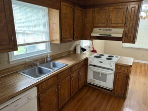 225 Dyers Hall Rd in Irmo, SC - Building Photo - Building Photo