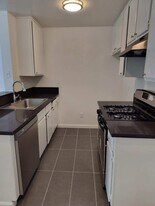 515 Harvard in Los Angeles, CA - Building Photo