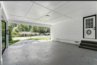 4274 Pineview Dr in Powder Springs, GA - Building Photo - Building Photo