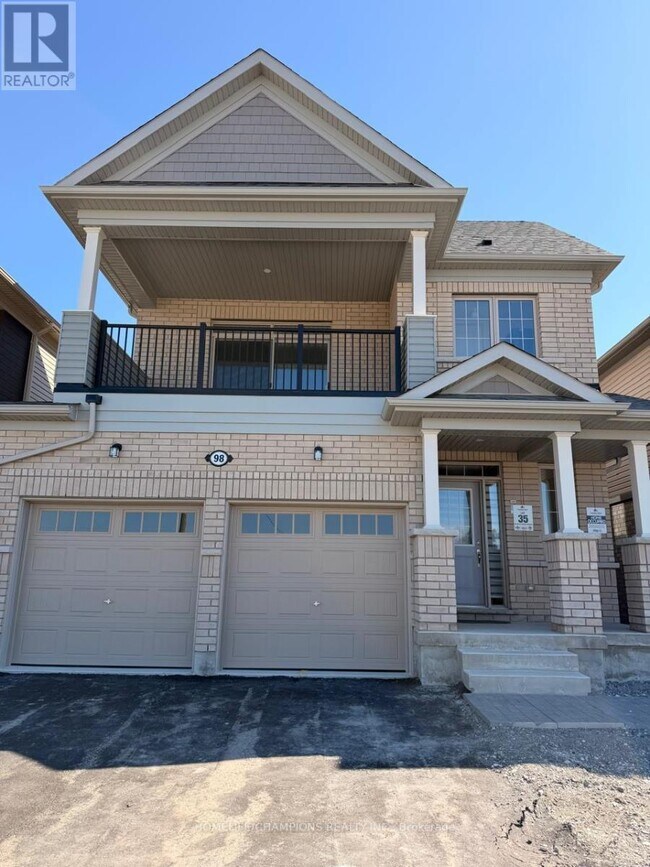 98 Donald Cameron Crescent in Clarington, ON - Building Photo - Building Photo