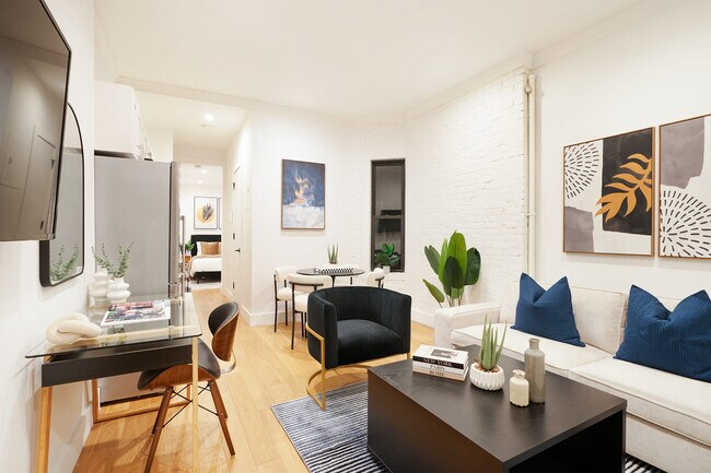 1290 1st Ave in New York, NY - Building Photo - Building Photo