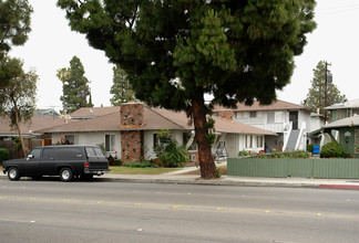 12182 Haster St in Garden Grove, CA - Building Photo - Building Photo