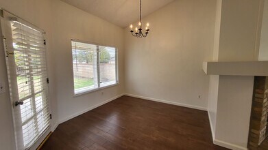 6601 Camphor Ct in Bakersfield, CA - Building Photo - Building Photo